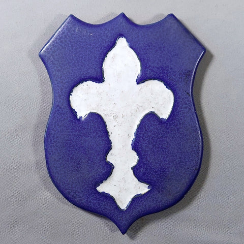 Franklin Pottery Faience Tile Fleur de lis sheild Bungalow Bill Antiques