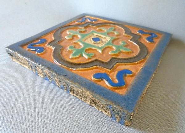 FLINT FAIENCE POTTERY TILE BUNGALOW BILL ANTIQUE