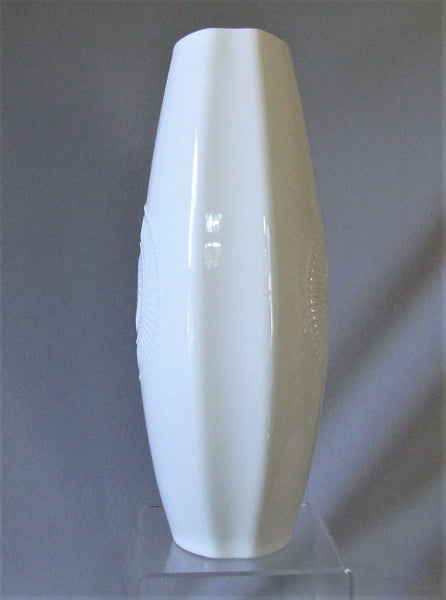 White Porcelain Vase West Germany AK Kaiser Mid Century Modern 