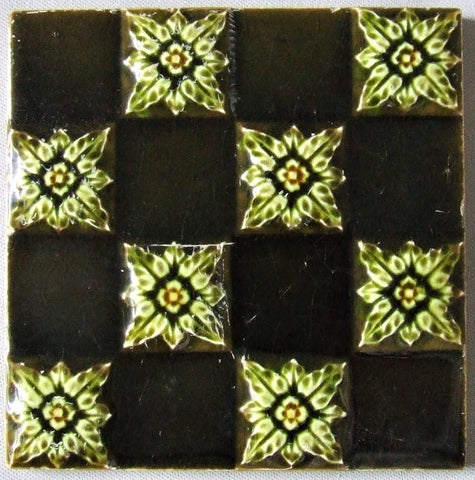 English Victorian Tile Bungalow Bill Antique