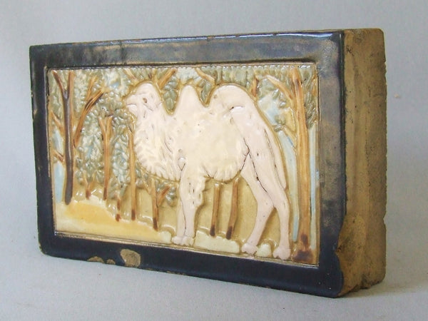 Stark Brick Tile Camel
